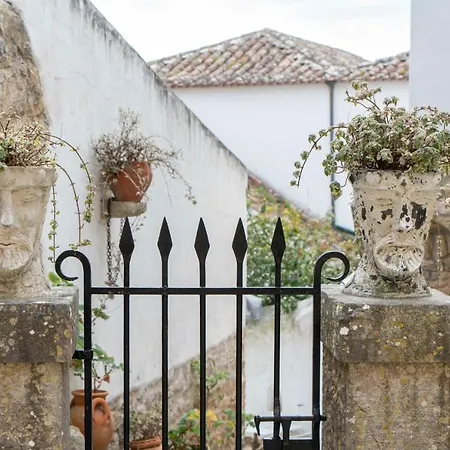 펜션 Casa Mourisca - Albino D'obidos 오비도스